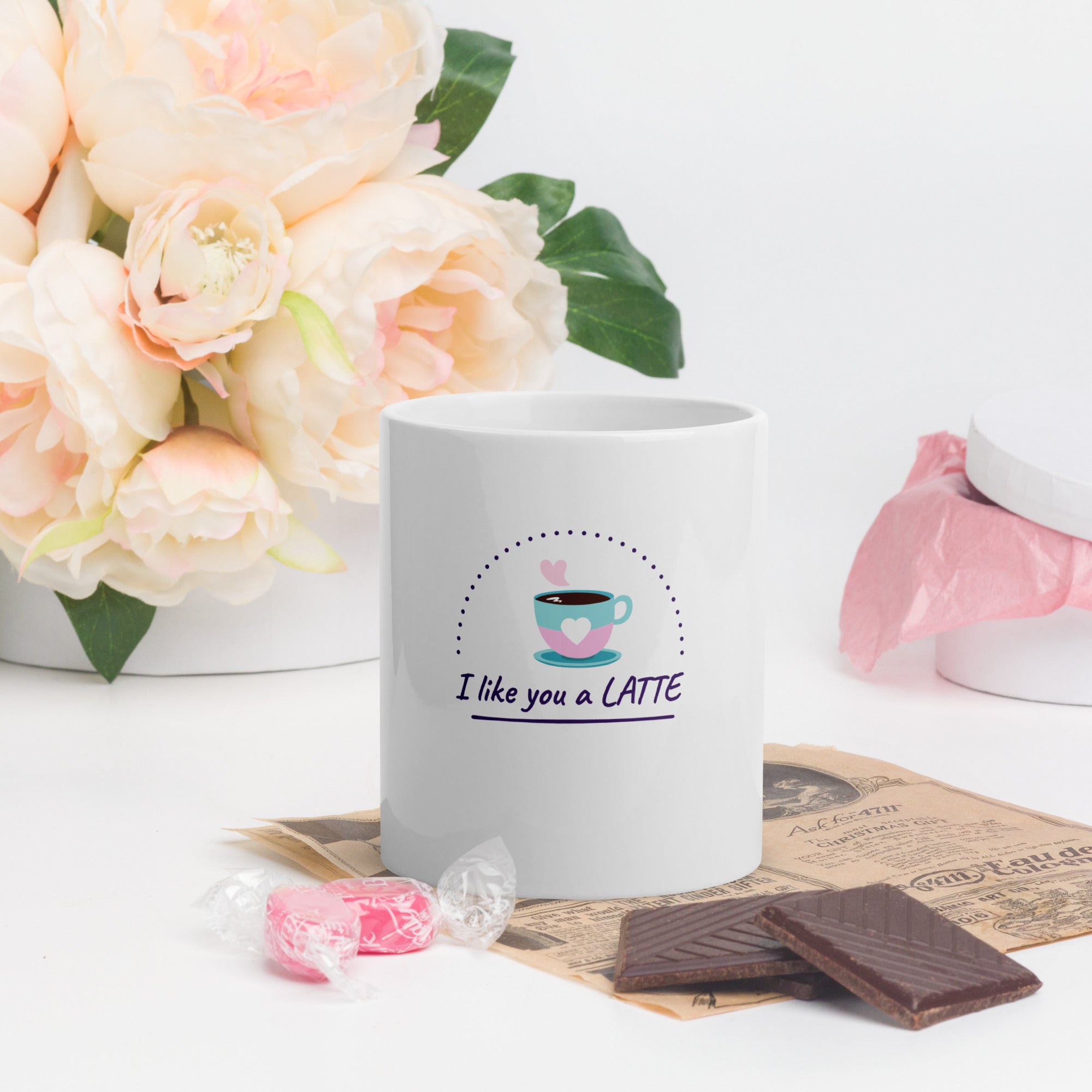 Love White glossy mug