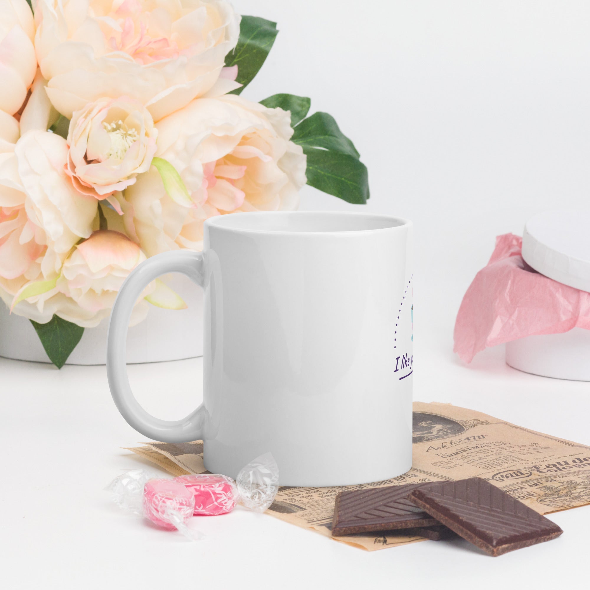 Love White glossy mug