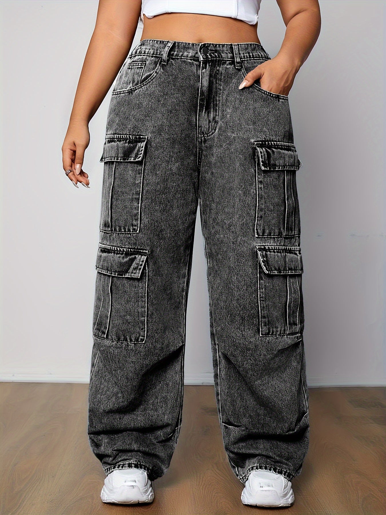 Stylish Plus Size Cargo Jeans - Loose Fit Denim Pants with Multi-Pocket Design, Side Flap Pockets, and Streetwear Style - Women&