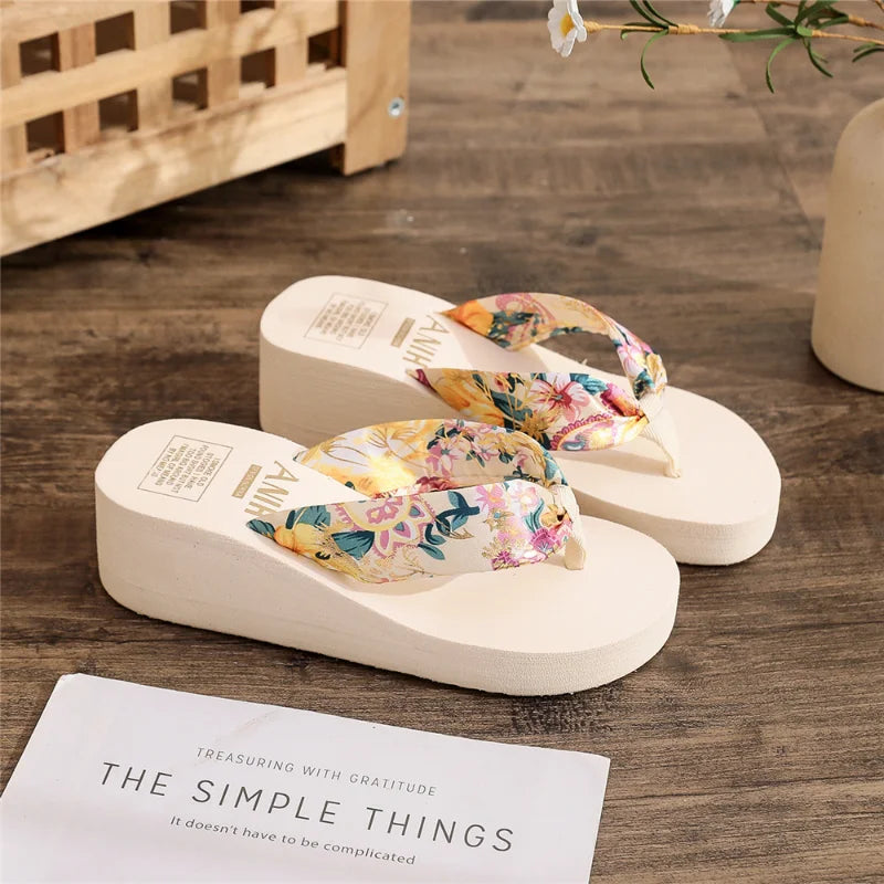 2024 Fashion Women Flip Flops Summer Beach Platform Slippers Casual Outside Wedges Sandals Summer Women Shoes