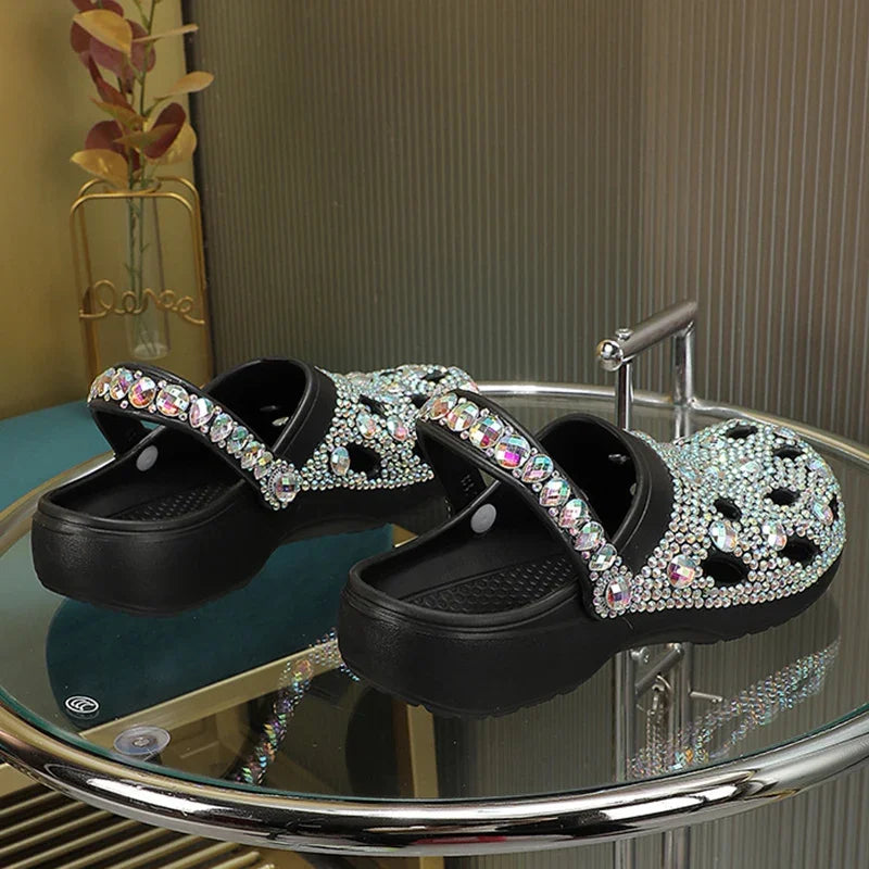 Summer Women Slippers Luxury Rhinestone Decoration Sandals Sparkling Beach Slides Lovers Flip Flop Casual Shoes Plus Size 35-48