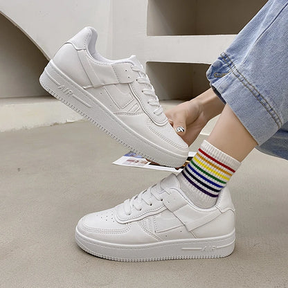 Women Casual Sneakers Personalized Skateboard Flat Shoes Fashion Women Running Shoes Female Tennis Trainers White Walking Shoes