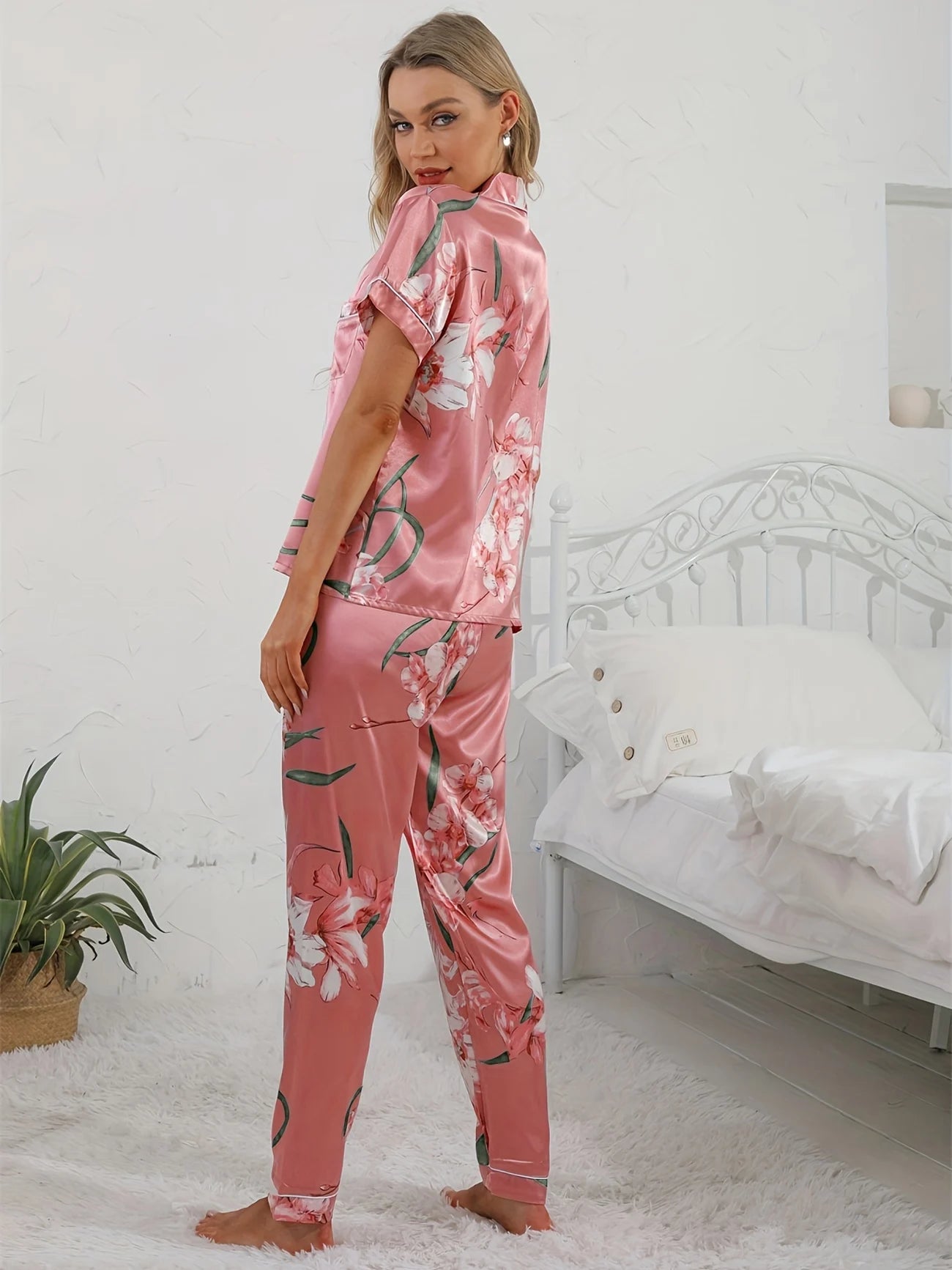 Floral Print Satin Pajama Set Smooth &amp; Comfort Short Sleeve Button Lapel Top &amp; Cozy Long Pants Women&