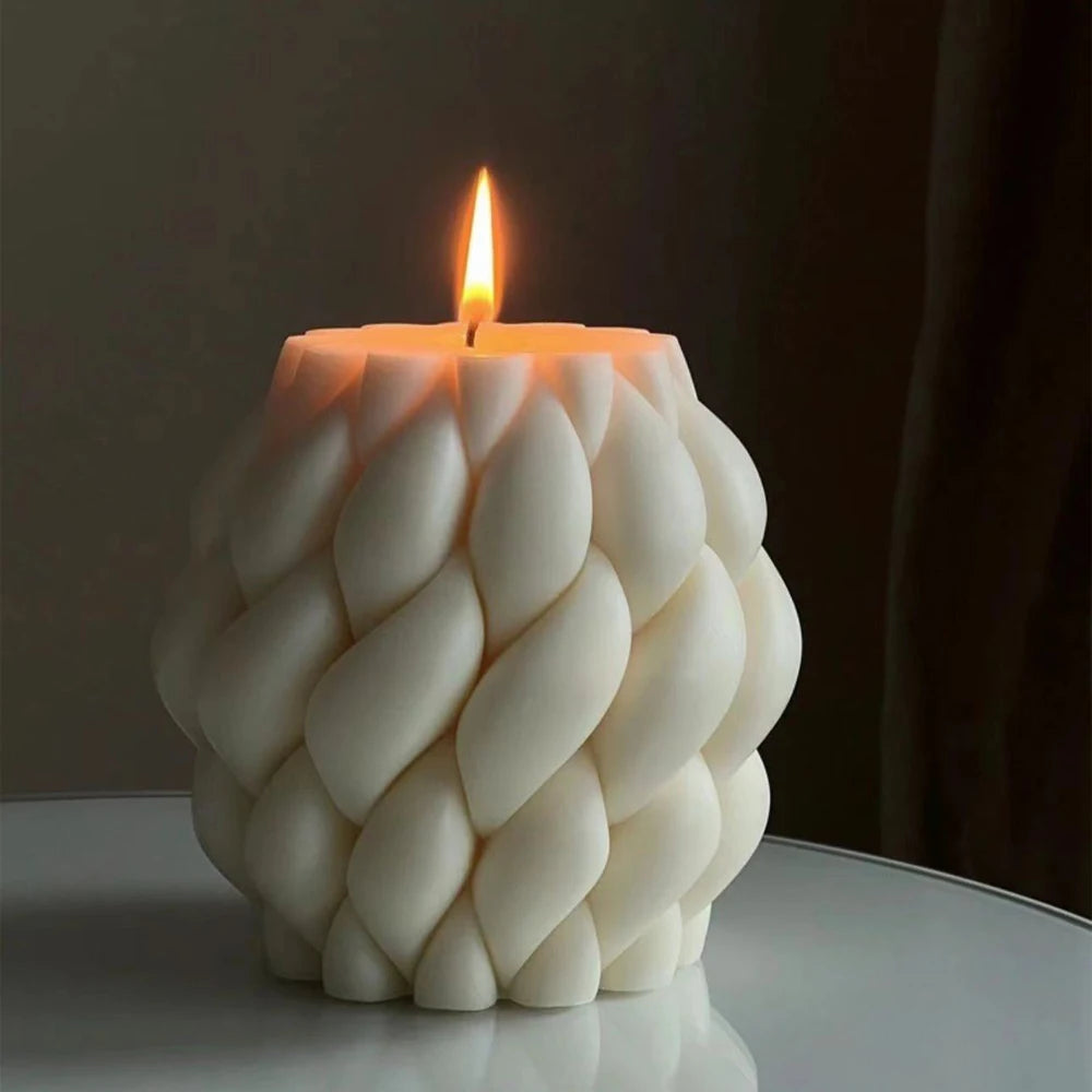 New Year Home Decor Big Geometric Aromatic and Decorative Scented Candles Smokeless Luxury Decoration Candle table decoration