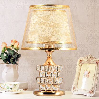 Modern Crystal Table Lamp European Style Luxury Wedding Gift Ideas Sweet Bedroom Lamp Home Decor Golden Lamp