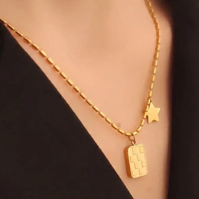 Necklace for Women Star Neck Chain Luxury Jewelry Pendant