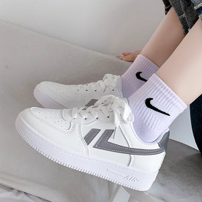 Women Casual Sneakers Personalized Skateboard Flat Shoes Fashion Women Running Shoes Female Tennis Trainers White Walking Shoes