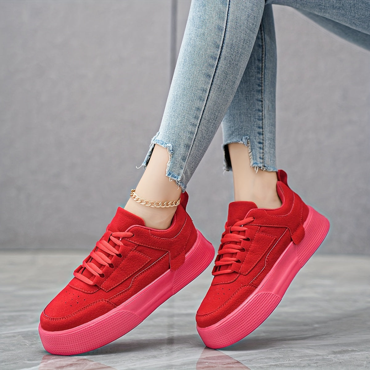 Stylish High-Top Skate Shoes - Elevate Your Style with Minimalist Stitching, Round Toe, High Platform, and Height Increasing Design - Perfect for Outdoor Activities and Daily Wear