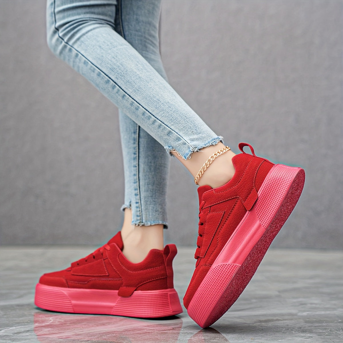 Stylish High-Top Skate Shoes - Elevate Your Style with Minimalist Stitching, Round Toe, High Platform, and Height Increasing Design - Perfect for Outdoor Activities and Daily Wear